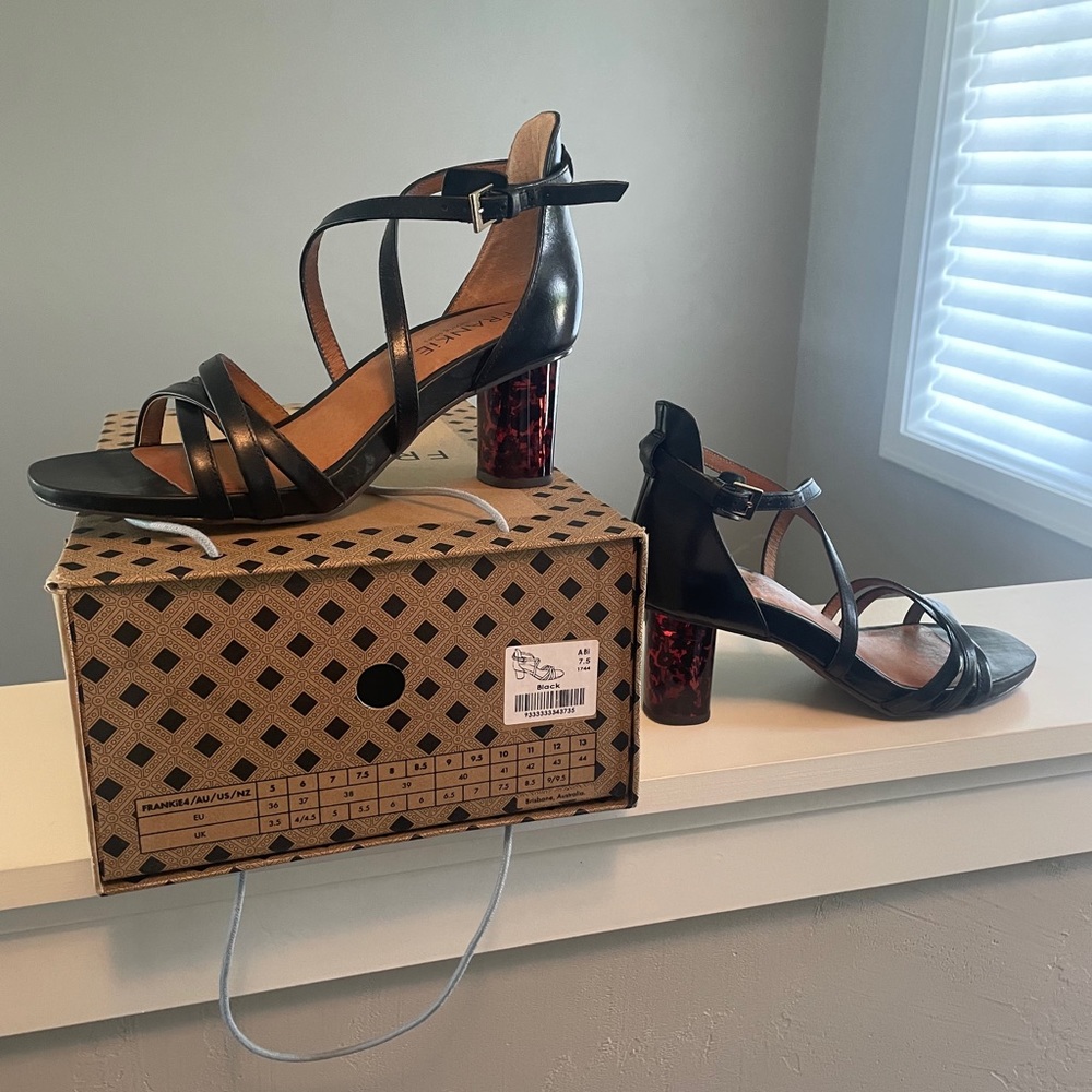 Frankie4, Abi Black, size 7.5 Australian made